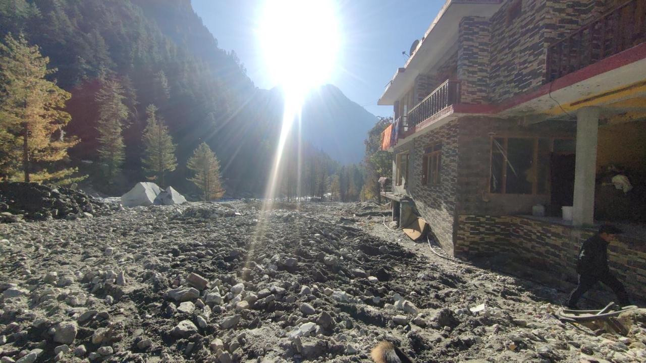 River Stone Cottages & Guest House Kasol Exterior foto